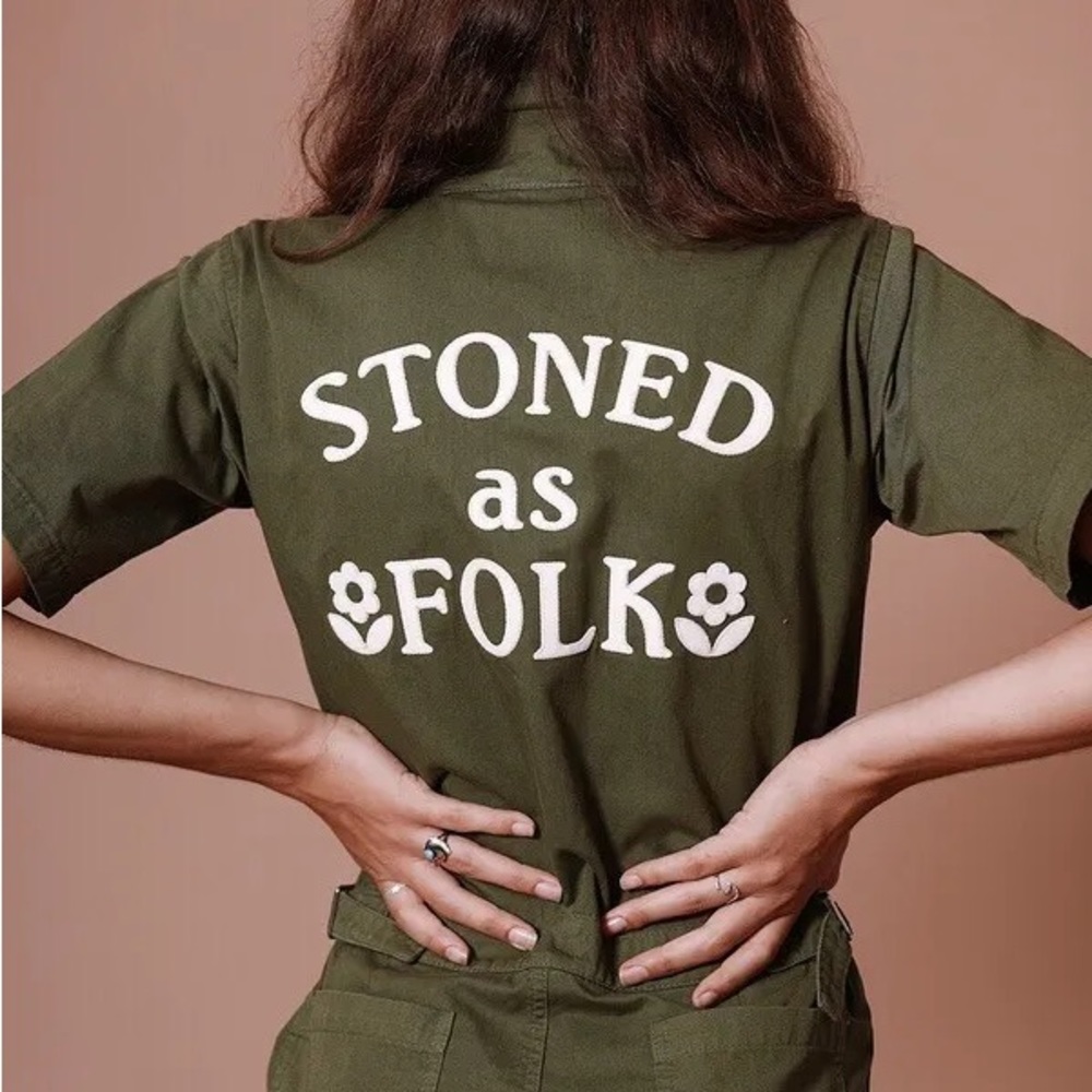 Sugarhigh Lovestoned Stoned as Folk M jumper NWT